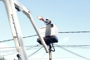 Cerca de 150 luminarias defectuosas modernizó la Alcaldía entre la Ferrocarril, calle 19 y carrera Primera