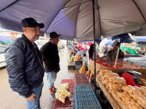 Comerciantes de Plaza La 21 recibirán beneficios si se formalizan como adjudicatarios